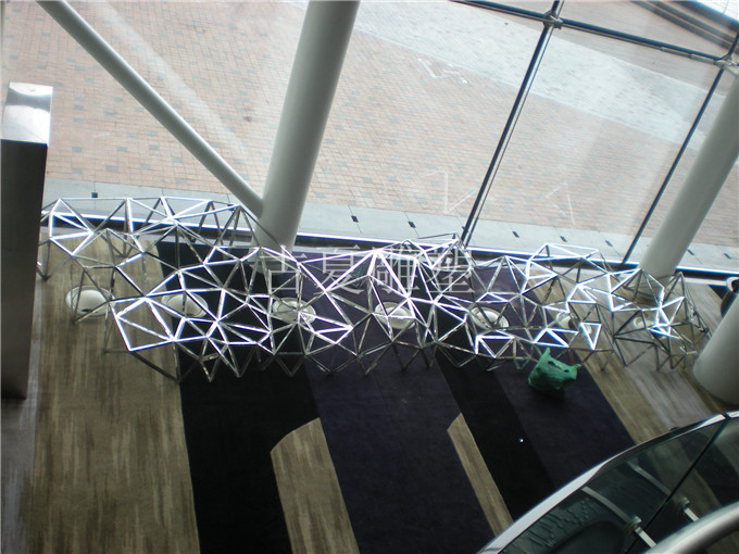 酒店不锈钢雕塑